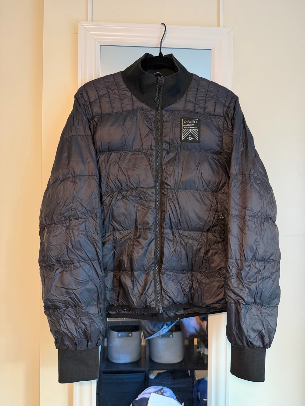 oiselle Black Quilted Puffer Jacket
